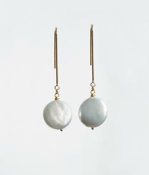Smooth Coin Pearl Stem Earrings