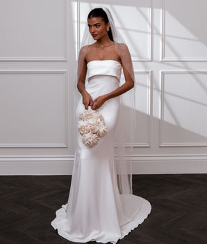 Kate <br> Elope collection