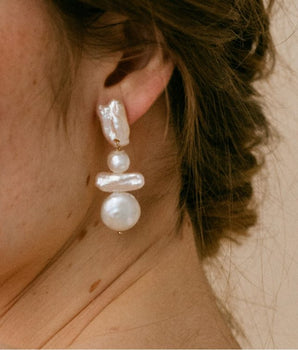 Celyne Pearl Earrings