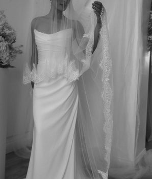 Daphne two tier lace veil