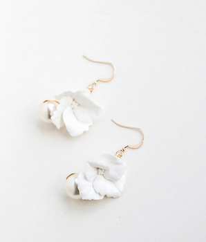 Petite Antoinette earrings