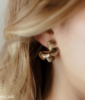 Univers Gold Earrings
